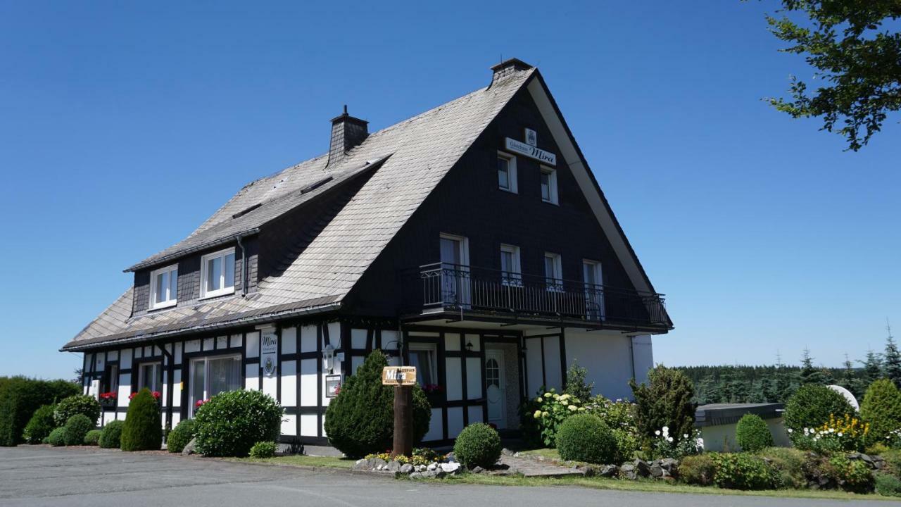 Gastehaus Mira Hotel Winterberg Eksteriør billede